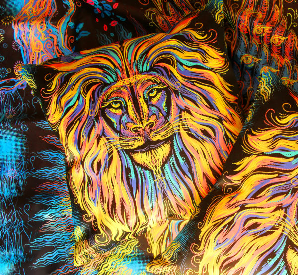 Флуоресцентная Светящаяся Подушка Таинственный лев